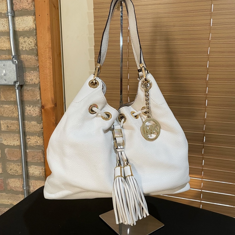 Michael Kors Y2K Camden Drawstring Shoulder Tote